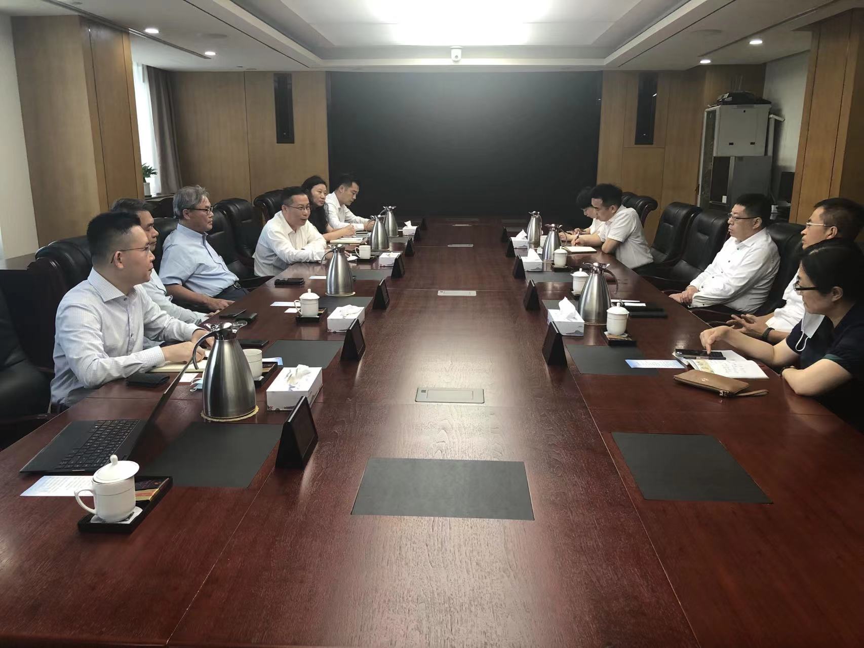 中金國泰、金光集團與嶗山區(qū)政府舉行工作會談